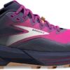 BROOKS Women's Cascadia 16 (425 - Peacoat/Pink/Biscuit) -Brooks 120363 425 L Cascadia 16