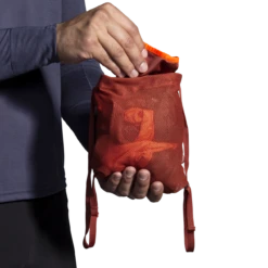 BROOKS Men’s Fusion Hybrid Jacket (681 - Copper/Run Raisin) -Brooks 211299 681 d3 fusion hybrid jacket mens running jacket