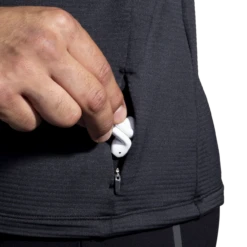 BROOKS Men's Notch Thermal Hoodie 2.0 (001 - Black) -Brooks 211402 001 d4 notch thermal hoodie mens long sleeve running shirt