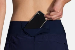 BROOKS Women's Chaser 5" Short (451 - Navy) -Brooks 221465 451 D2 Chaser 5in Short