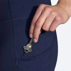 BROOKS Women's Method 1/2 Crop Tight (451 - Navy) -Brooks 221477 451 d3 method half crop tight womens womens running tight