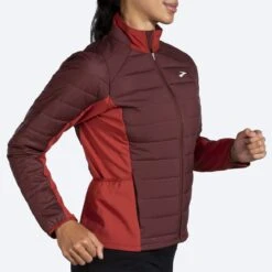 BROOKS Women's Shield Hybrid Jacket 2.0 (223 - Run Raisin/Copper) -Brooks 221557 223 mv shield hybrid jacket womens running jacket