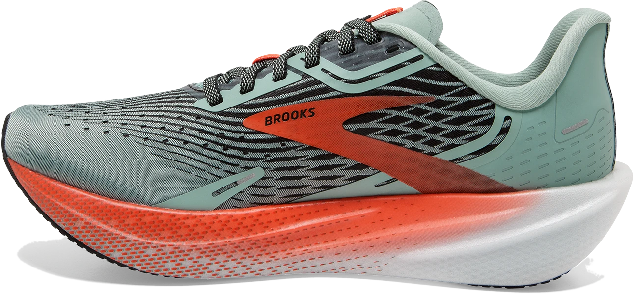 BROOKS Women’s Hyperion Max (426 - Blue Surf/Cherry/Nightlife) 4 BROOKS Women’s Hyperion Max (426 - Blue Surf/Cherry/Nightlife) - Image 2