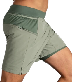 BROOKS Men's Sherpa 7" 2-in-1 Short (315 - Pebble/Dark Pebble) -Brooks 5424BD71 9F58 4BA0 A622 030CFFA484F5